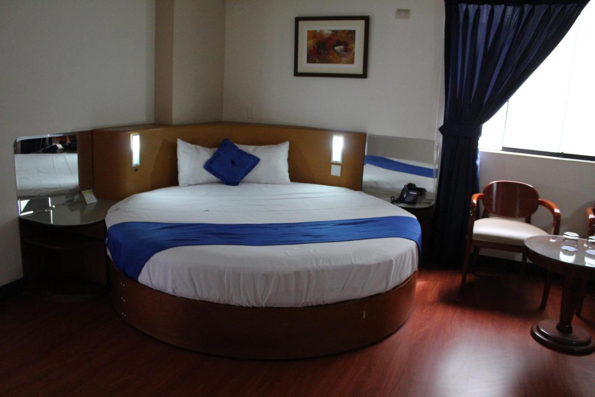 לימה Blue Star Hotel מראה חיצוני תמונה
