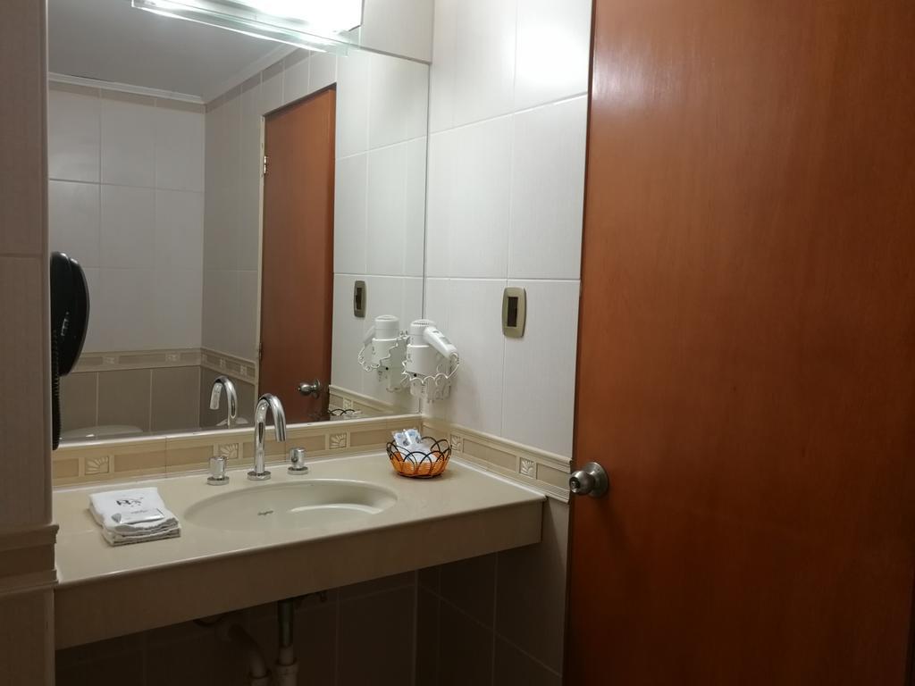 לימה Blue Star Hotel מראה חיצוני תמונה